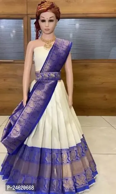 Alluring Silk Blend Sarees For Girls-thumb0