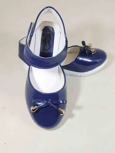 Comfortable Patent Leather Velcro Ballerinas For Girls