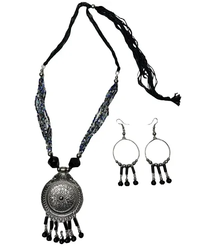 Beautiful Pendant Jewellery Set