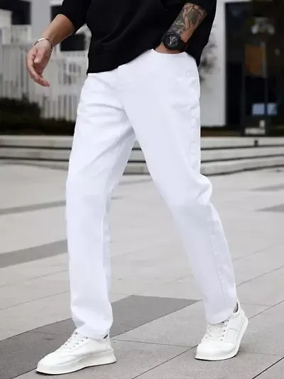 Men Regular Fit Mid-Rise Clean Look Cotton Jeans
