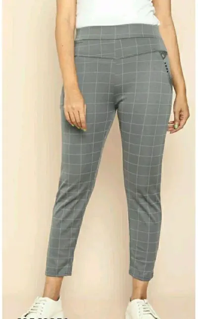 Slim Fit Mid Rise Jeggings