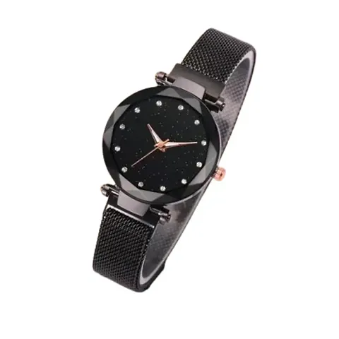 Trendy Magnetic Strap Watches for Women