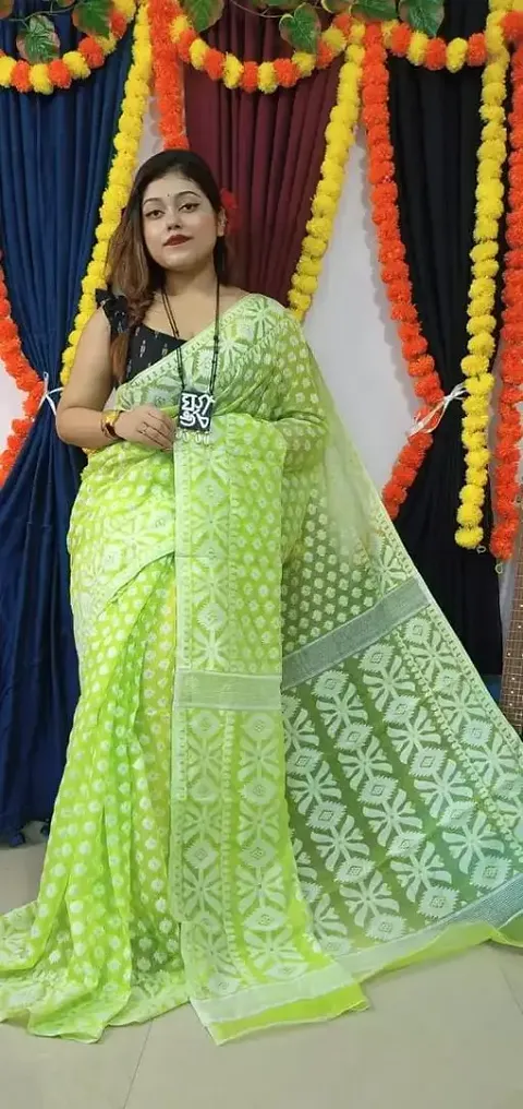 Must Have Cotton Saree without Blouse piece 