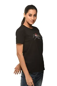 Women's Rolling Hand Embroidery Cuffed Aesthetic Clothes Short Sleeve Casual Tees for Girls-thumb1