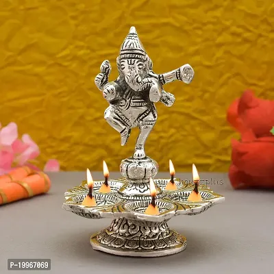 Ganesha Diya , Panchdeep Ganesha Carving Diya, Decorative Diyas