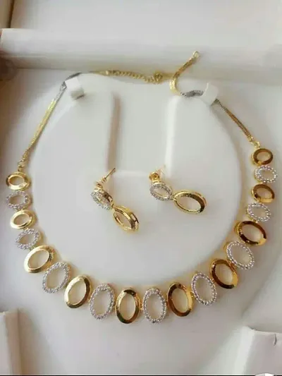 Trendy Necklace Set With Earring