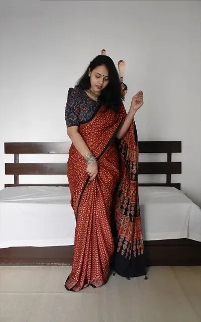 Glamorous Mulmul Cotton Saree with Blouse piece 