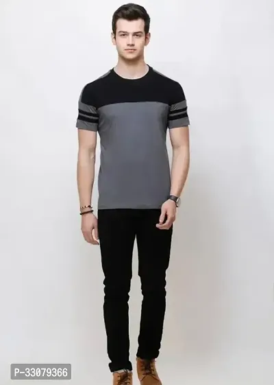 Men T-shirt printed stylish grey