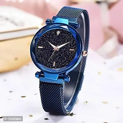 Stylish Trending Latest Analog Round Dial Analog Magnet Watch For Women Pack of 1