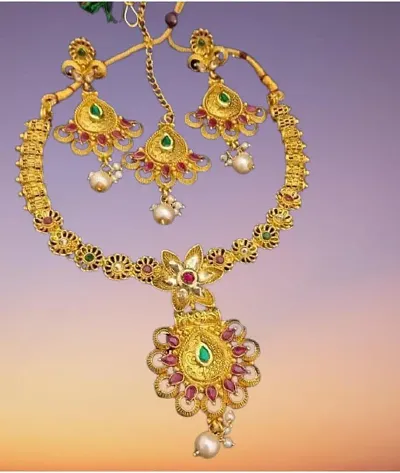 Elegant Gold-Plated Jewellery Set