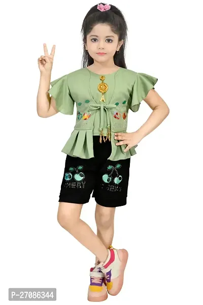 Hot Pants Top for Girls in Green Color-thumb0