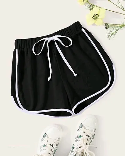 Beautiful Cotton Solid Lounge Shorts For Women