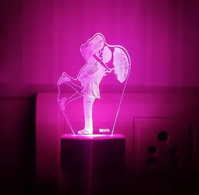 Night lamp outlet for couple