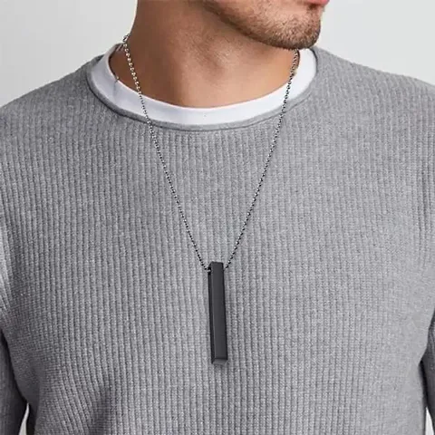 Alluring Metal Chain With Pendant For Men