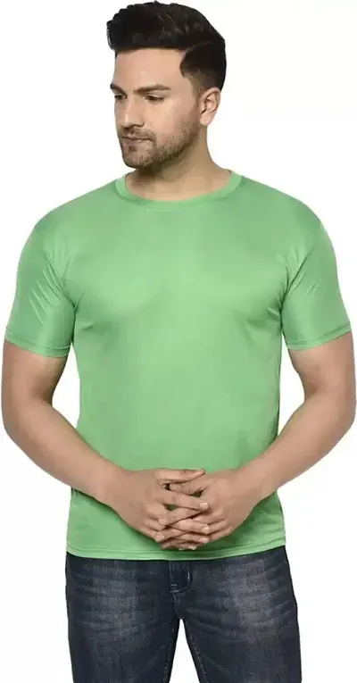 Stylish Solid Round Neck T-Shirts For Men