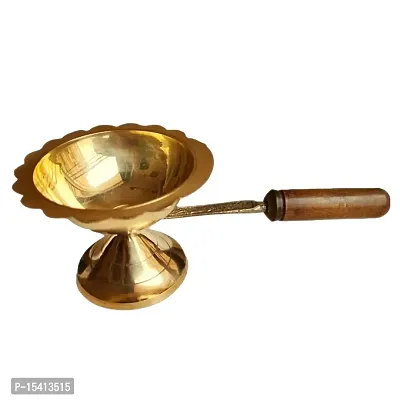 PujaSamadhaan Pure Brass Dhoop Diya Dhoop Dani Kapoor Aarti Lamp | Dhoop Stand with Wooden Handle (20 X 10 X 7 cm)