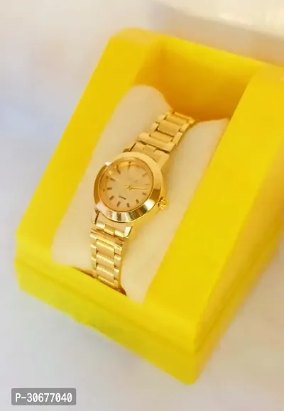 Trendy Golden Round Designer Watch For Girls-thumb2