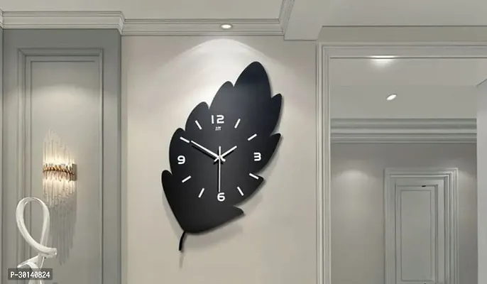 Leaf Design Wooden Wall Hanging Clock-thumb3