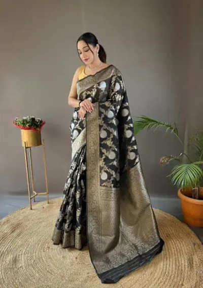 Elegant Silk Blend Saree with Blouse piece 