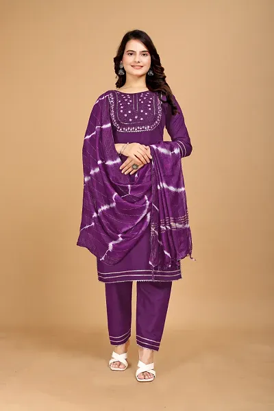 Stylish Rayon Kurta Set For Women