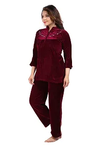 Trending Velvet Collared Night Suit-thumb4