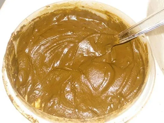 Natural Ingredients To Mix With Hair Henna Powder