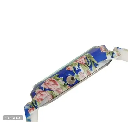 Stylish Rubber Strap Floral Design Printed Analogs Watches for Women And Girls-thumb3