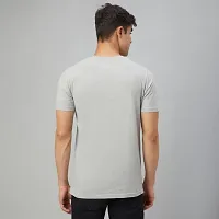 Trendy Grey Cotton Blend Solid Round Neck Tees for Men-thumb4