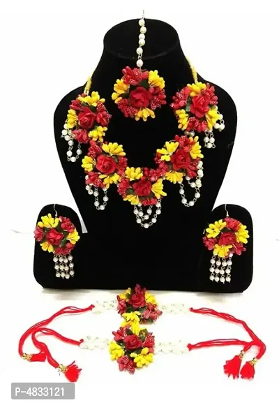 Fashionable Floral Jewellery set for haldi/Mehandi