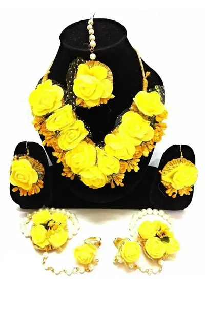 Beautiful Festive Wear Floral Jewellery Set