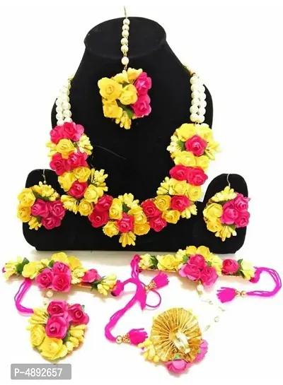 Fashionable Floral Yellow Jewellery set for haldi/Mehandi