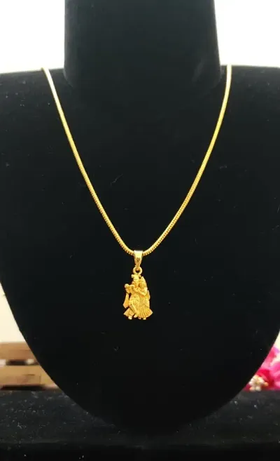 Chunky Artificial Gold Plated Chain & Pendant
