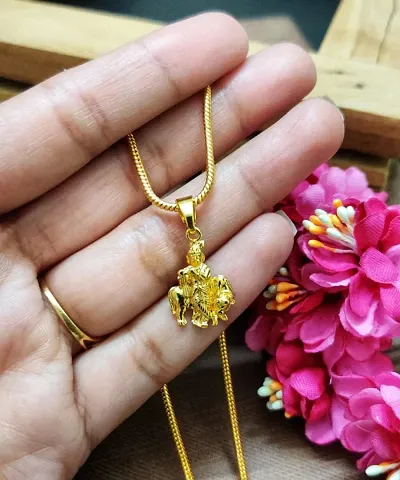 Attractive Brass Gold Plated Pendant & Chain