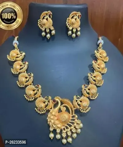 Stylish Golden Brass Jewellery Set For Women