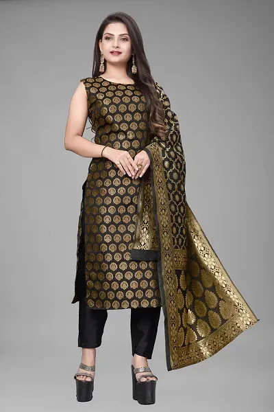 Stylish Jacquard Kurta And Pant With Dupatta Set For Women