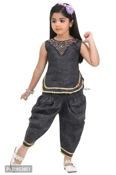 Stylish Black Cotton Blend Dresses For Girls-thumb0