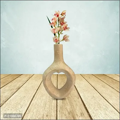 Kraftlik Handicrafts Heart Shape Ceramic Minimalist Flower Vase | Heart Shape Vase Flower Port for Home decore | Ceramic Vase | Home Decor Centrepiece | vase for Home Decor Ceramic, (White, Golden)