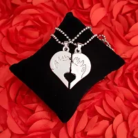 M Men Style Valentine Day Gift Couple Kissing Silver Zinc And Metal Pendant Necklace Chain For Men And WomenSPn2022395-thumb3