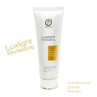 Colors Queen Lux Light Revitalizing || Ultimate Whitening || || Multi-Protection || Oil Free Foundation_{NaturalBeige}-thumb2