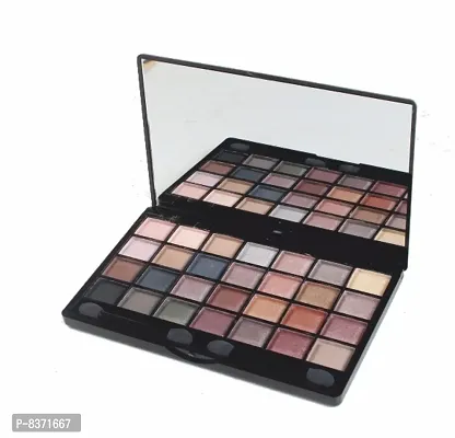 Colors queen Smokey and Hollywood 28 color eyeshadow palette