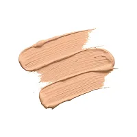 Colors Queen Oil Free Real Base Foundation (Natural Shell) with blender-thumb4