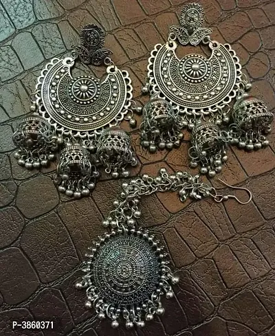 Trendy Latest Silver Chandbali Jhumki Earrings With Mang-Tika