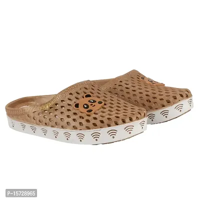 Plain Ladies Green PU Clog Sandals at Rs 150/pair in New Delhi | ID:  2852166963148