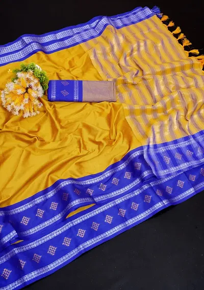 Beautiful Silk Saree With Blouse Piece