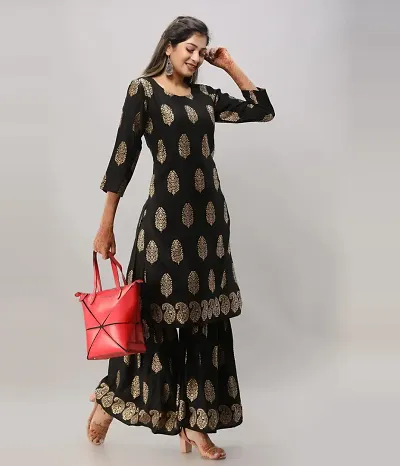 Stylish Cotton Blend Printed Straight Kurtis Bottom Set