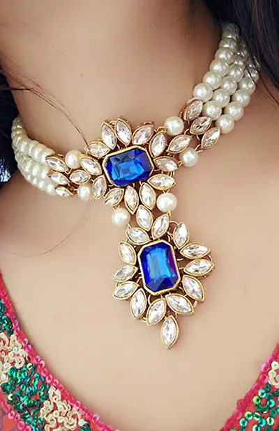 Fashionable Daily Wear Pearl Necklace