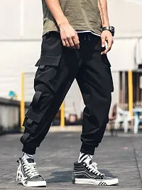 Stylish Black Solid Polycotton Cargo Pant For Men-thumb1