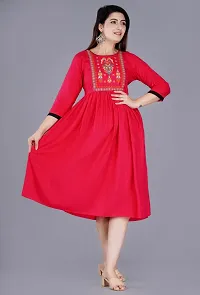 Abhay Embroided Kurti-thumb2