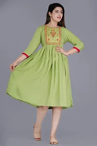 Abhay Embroided Kurti-thumb3