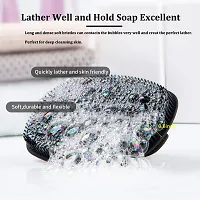 HieerBus Silicone Body Scrubber Flat Shower Brush Gentle Exfoliating and Massage,Long Bristles Lathers Well And More Hygienic Than Traditional Loofah 1 Pack (Black)-thumb2